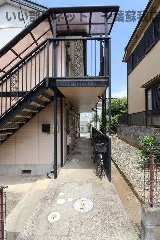サニーハウスＳのエントランス|毎日通るエントランスはこのようになっています