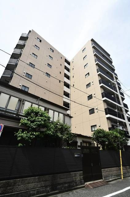 リアナスティル森下の外観