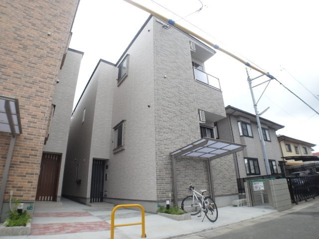 AR・TWINS二日市Ⅰ