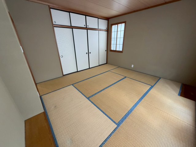 東郷町白鳥3丁目貸家の和室