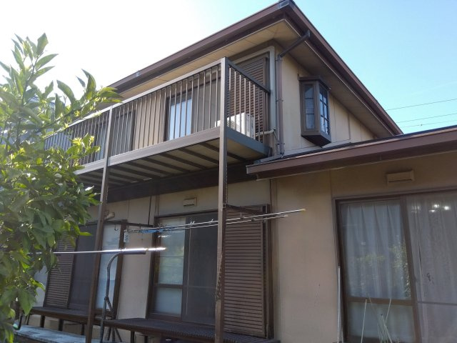 売中古戸建　富士市中里の外観|小・中学校まで徒歩10分圏内です。毎日の通学も安心ですね。