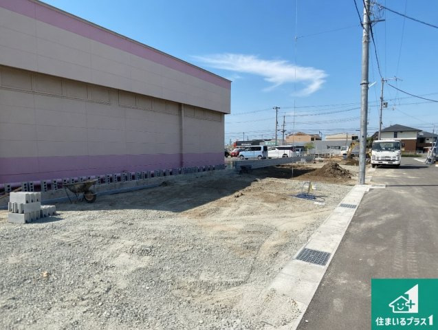 姫路市東山　第4期　新築一戸建ての外観|周辺は落ち着いた街並みの住宅地！子育てがしやすい住環境です！まだ未完成ですが、現地でしかわからない事もございます。是非一度ご覧ください。