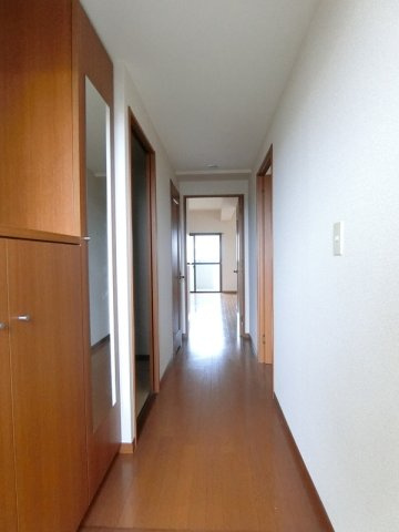 【玄関】 | レジデンス空港北　★プライスホームなら仲介手数料が0円です！★