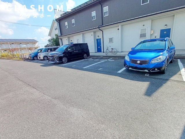ボワセードル　　刈谷市近郊の賃貸はクラスホーム刈谷店の駐車場