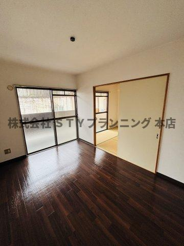 仲介手数料0円！アモール高針の洋室