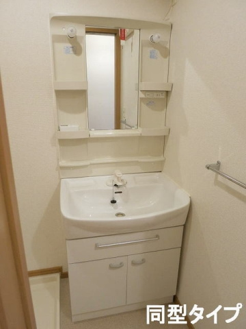 カーサ古澤Ｂの洗面所