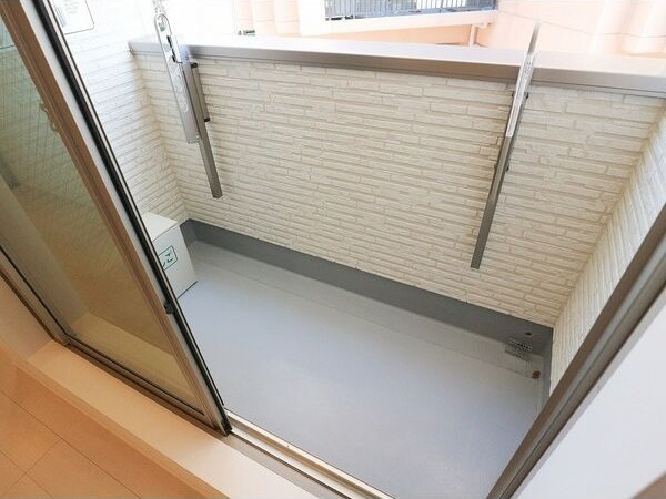 REGALEST BRICKSのバルコニー
