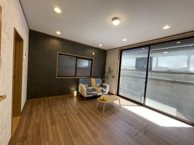 【居間・リビング】 | 岸部北戸建