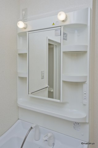 リーフの洗面所