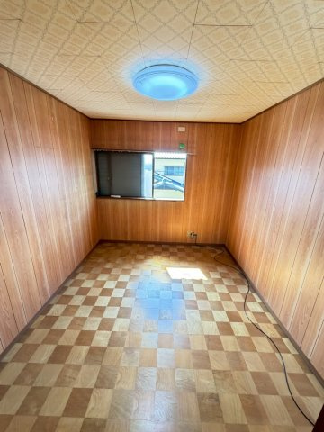 深阪　戸建の洋室