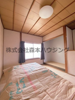 【寝室】 | 　門真市野里町17テラスハウス | 落ち着いて過ごせるお部屋なので、寝室にいかがでしょうか
※畳が入ります