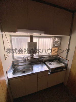 【キッチン】 | 　門真市野里町17テラスハウス | お料理しやすいキッチンです