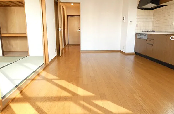 プレステージ新井