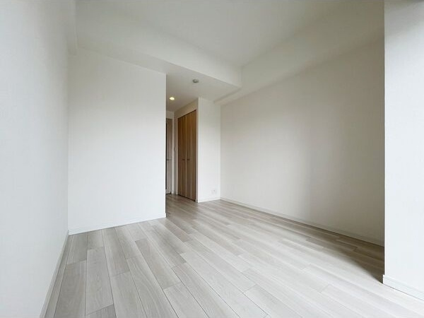 S-RESIDENCE豊国通 ☆4月申込限定キャンペーン中!!駐車場空き予定あり!!の洋室