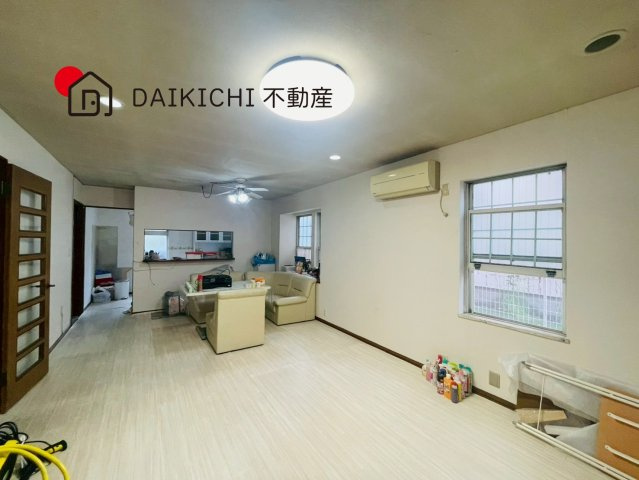 【居間・リビング】 | KEM東松山市殿山町1期　中古戸建