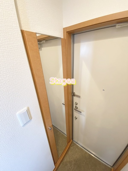 パルクカーサベルテの玄関