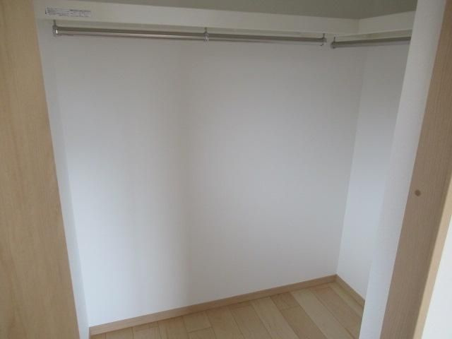 アゼリアⅢの収納