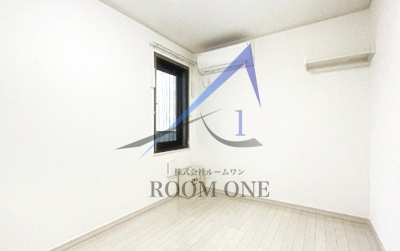 ノーザンロード北千住Ⅱの居間・リビング|洋室のお部屋です。
