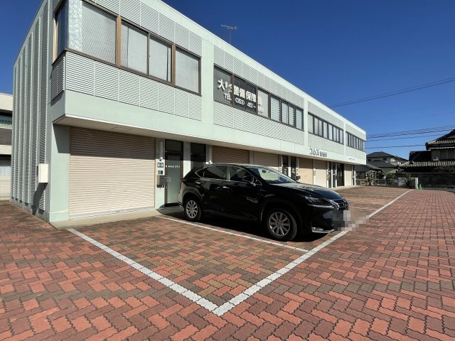 ビジネスパーク西浅田の駐車場
