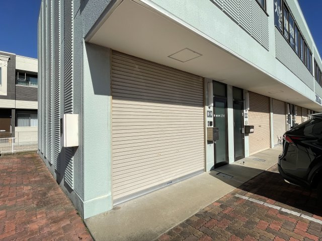ビジネスパーク西浅田のエントランス