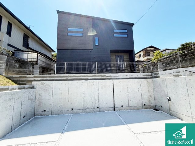 29日(土)30日(日)現地ご見学可能！神戸市北区緑町　限定1邸の外観|お客様に長く安心して住んでいだだける事にこだわった家づくり！住んでからのアフターサービスにもしっかりと取り組んでいます！