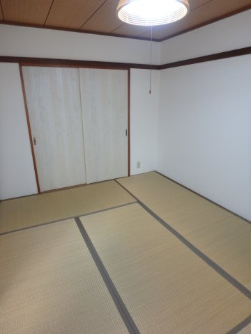 ルックハイツ鶴ヶ島の和室