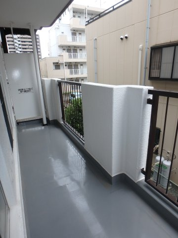 ルックハイツ鶴ヶ島のバルコニー