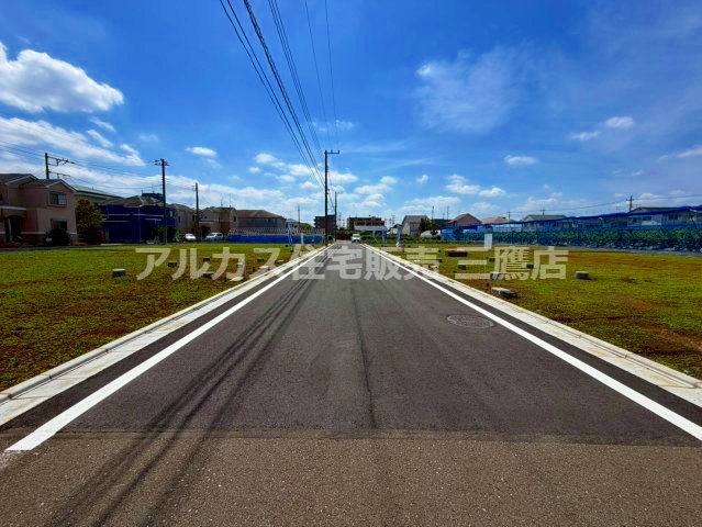 小平市鈴木町1丁目 西武新宿線 花小金井駅 売地の前面道路含む現地写真