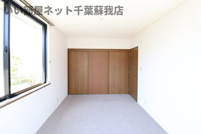 レジデンスヤマダ　テラスハウスの居間・リビング