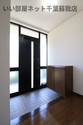 レジデンスヤマダ　テラスハウスの玄関
