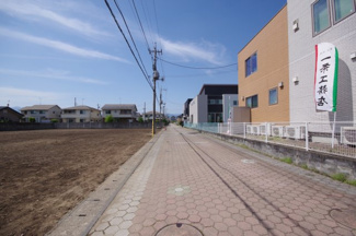 【前面道路含む現地写真】 | 那須塩原市三島１丁目　土地