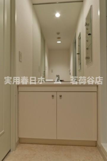 【独立洗面台】