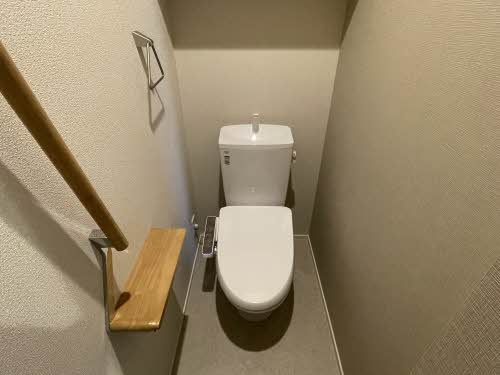 熊本市南区御幸笛田２丁目のアパートのトイレ