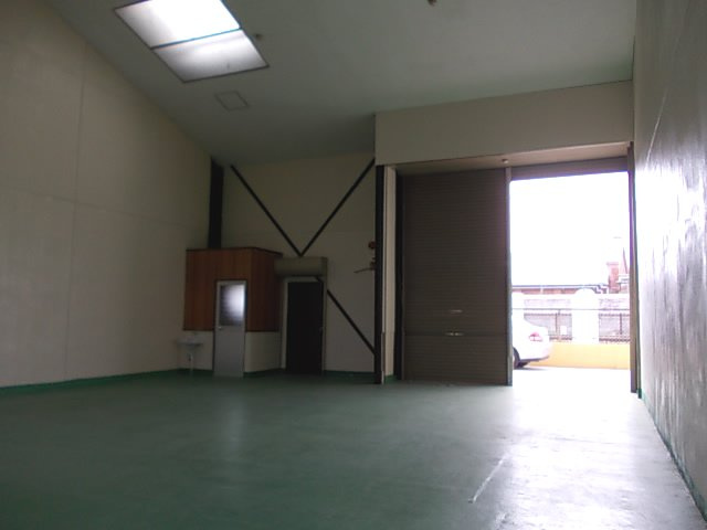 安中町９丁目工場（Ｍ．Ｋ）の内装