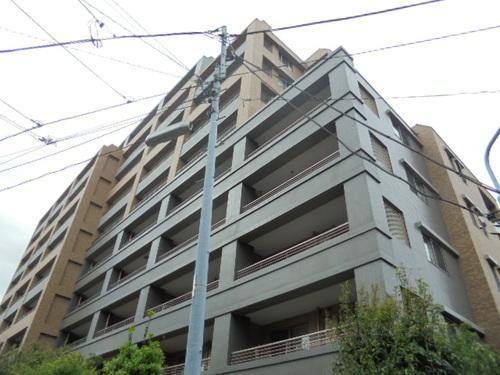 ライオンズ東京根岸レジデンスの外観