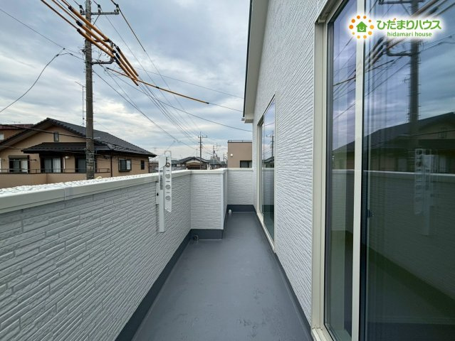 第1鴻巣市富士見町　新築戸建　ハートフルAのバルコニー
