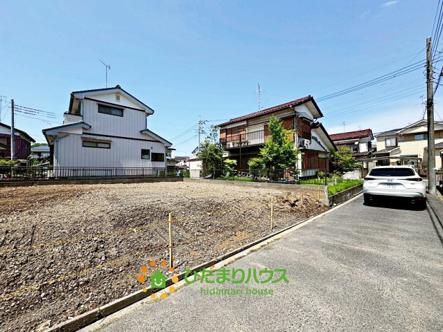 蓮田市閏戸６期　新築一戸建て　グラファーレの前面道路含む現地写真|2026/5/3　撮影