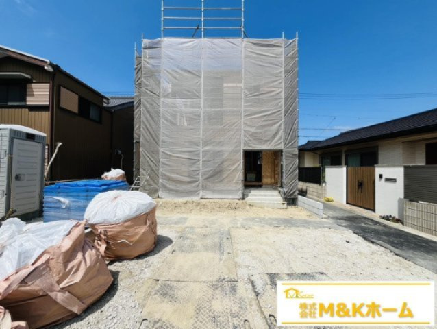 常滑市保示町2丁目　全2棟　1号棟の外観|R8.4.27撮影　基礎完成です♪　駐車3台可能☆