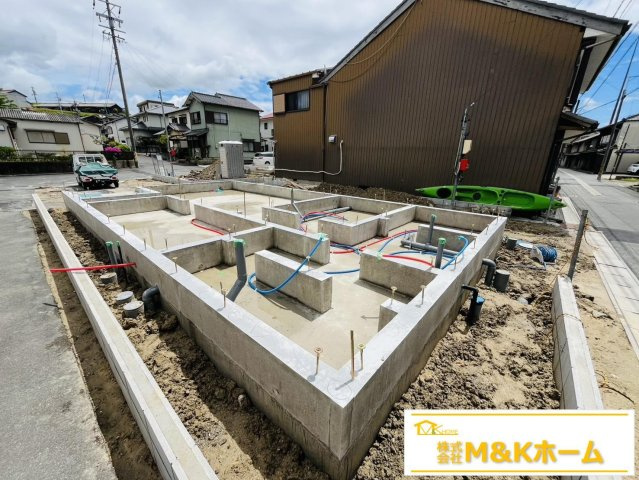 常滑市保示町2丁目　全2棟　1号棟の外観|R8.4.27撮影　玄関収納付き♪