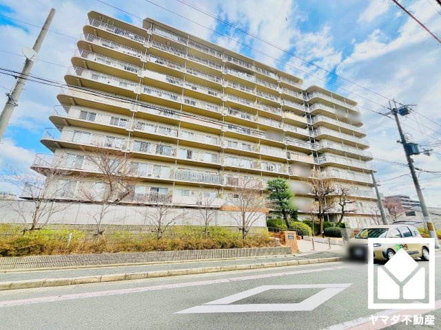 コープ野村京都南の外観