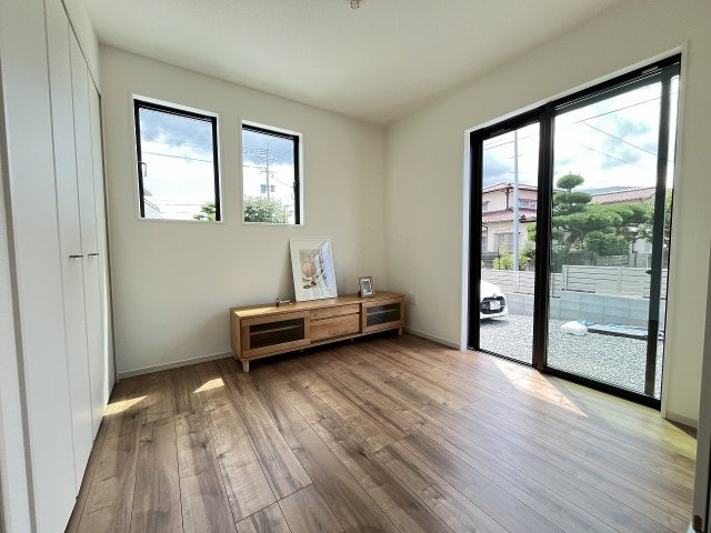 【内装】 | 福岡市南区老司1丁目8期　2号棟（全3棟）【仲介手数料無料・0円】 | 施工例。施工例は完成時と異なる場合があります。