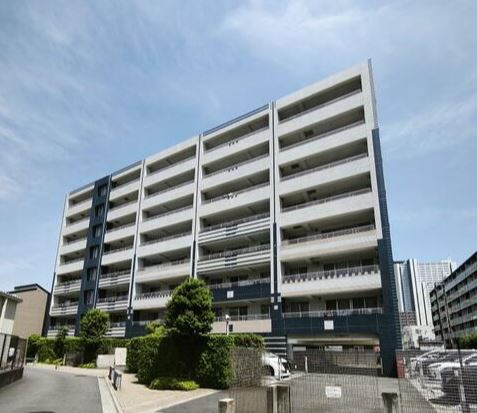 クレッセント武蔵小杉グランデイズ弐番館の外観|2004年完成分譲マンション♪
