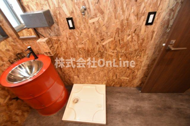 八尾市上之島町北１丁目のテラスの設備