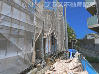 【外観】 | 現地写真。プラス不動産販売なら、現場の全ての棟をまとめてご見学頂けます。