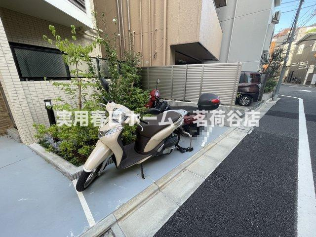 バイク置き場