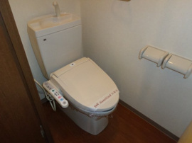 シャワー付トイレ
