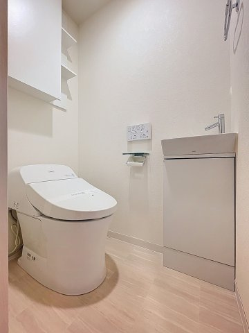 フレンシア四谷左門町のトイレ