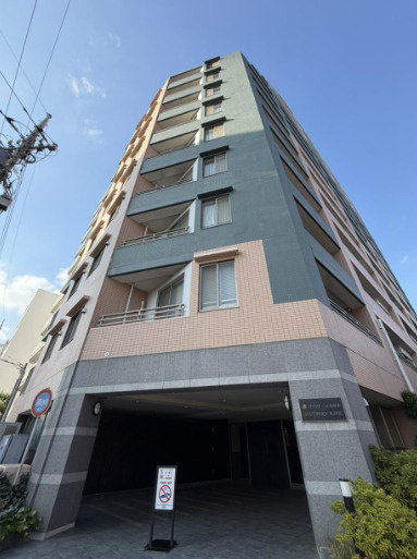 ラヴィドール本厚木サザンマークの外観