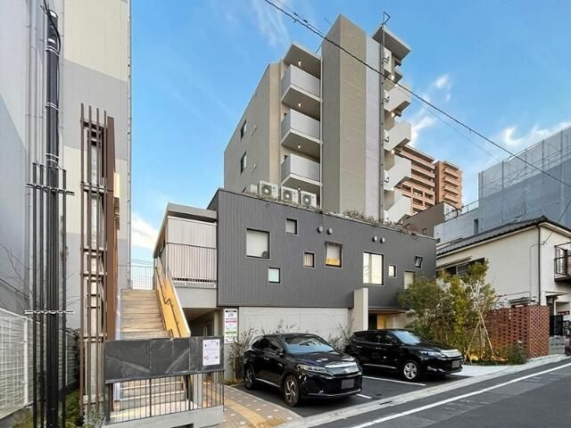 JU TOWER FRONT千石の外観