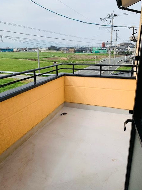 荒木町貸家「10,000円キャッシュバック対象物件」のバルコニー|広々としたバルコニーです